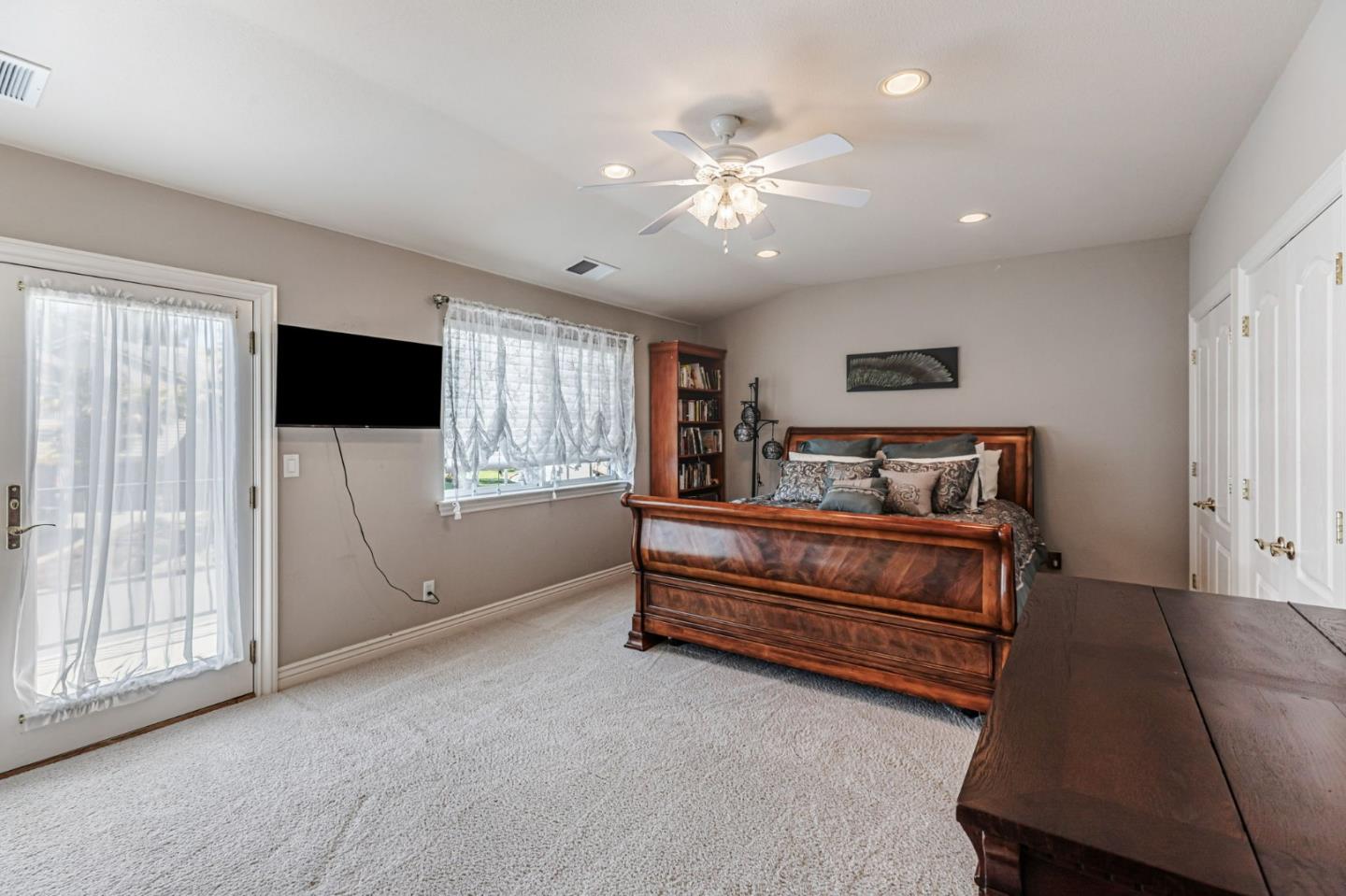 Detail Gallery Image 43 of 132 For 290 Bonnie Ln, Hollister,  CA 95023 - 4 Beds | 3 Baths