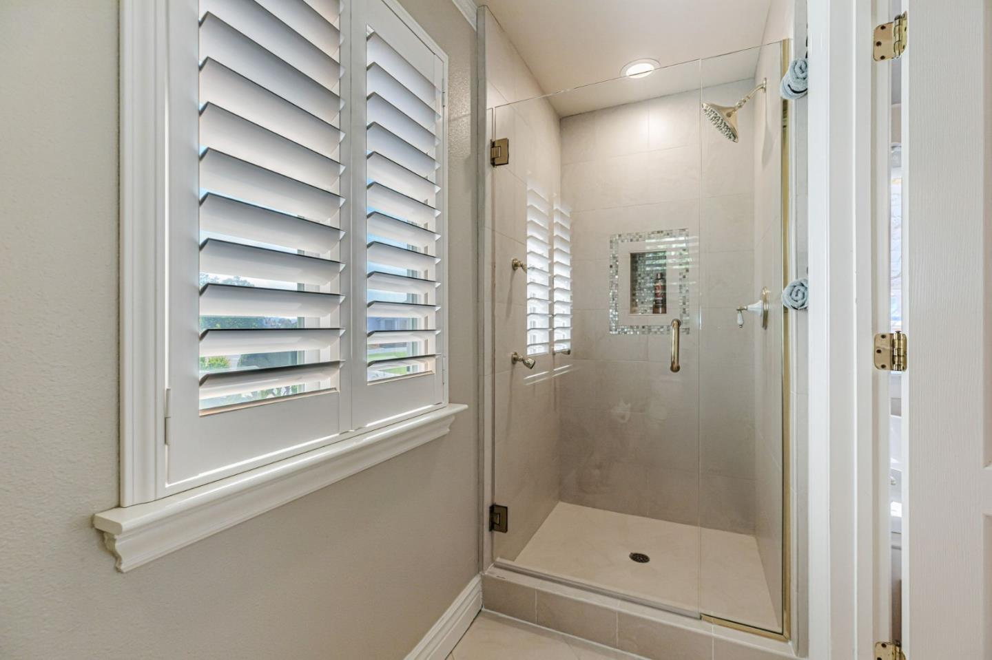 Detail Gallery Image 56 of 132 For 290 Bonnie Ln, Hollister,  CA 95023 - 4 Beds | 3 Baths