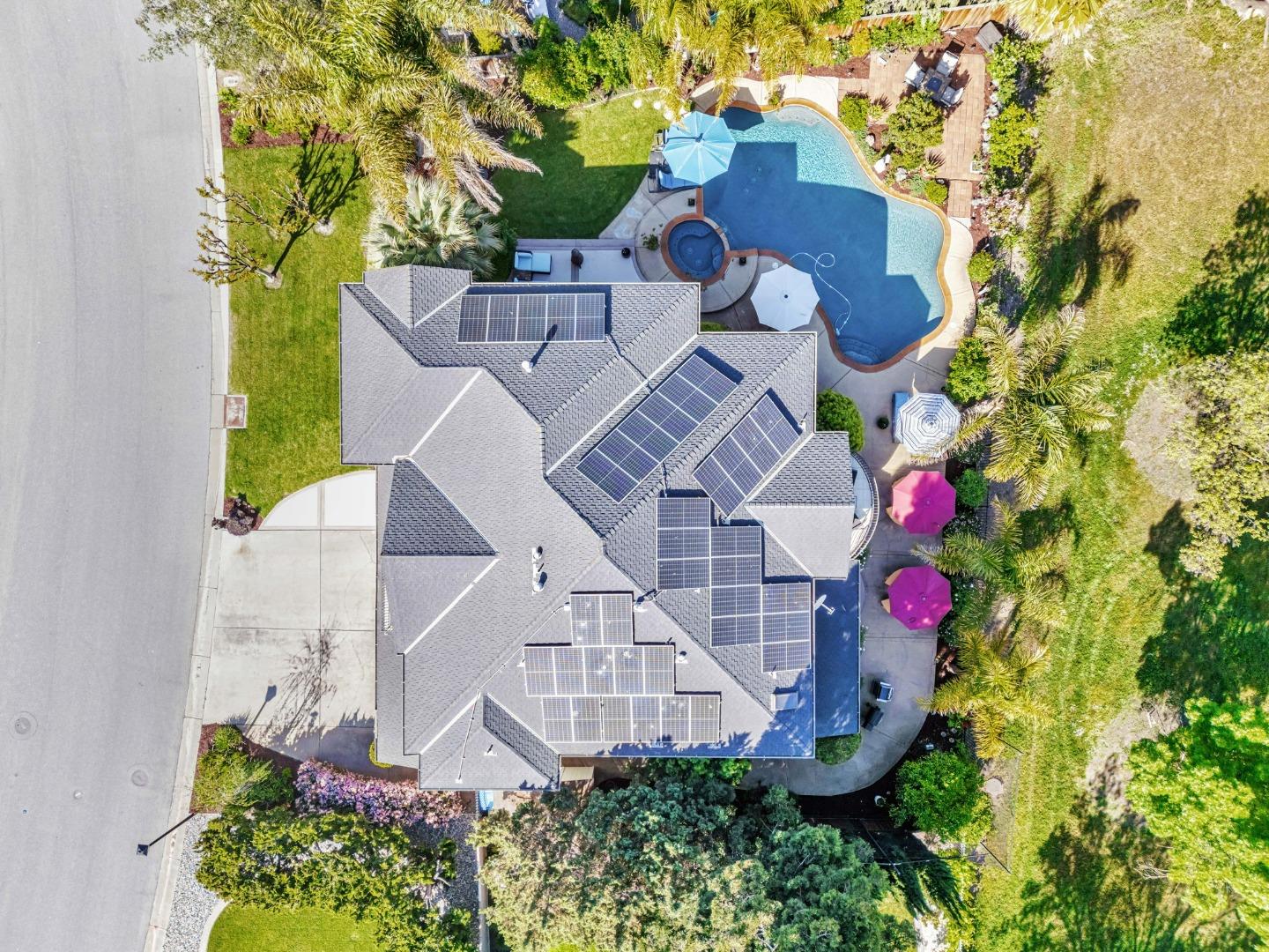 Detail Gallery Image 79 of 132 For 290 Bonnie Ln, Hollister,  CA 95023 - 4 Beds | 3 Baths