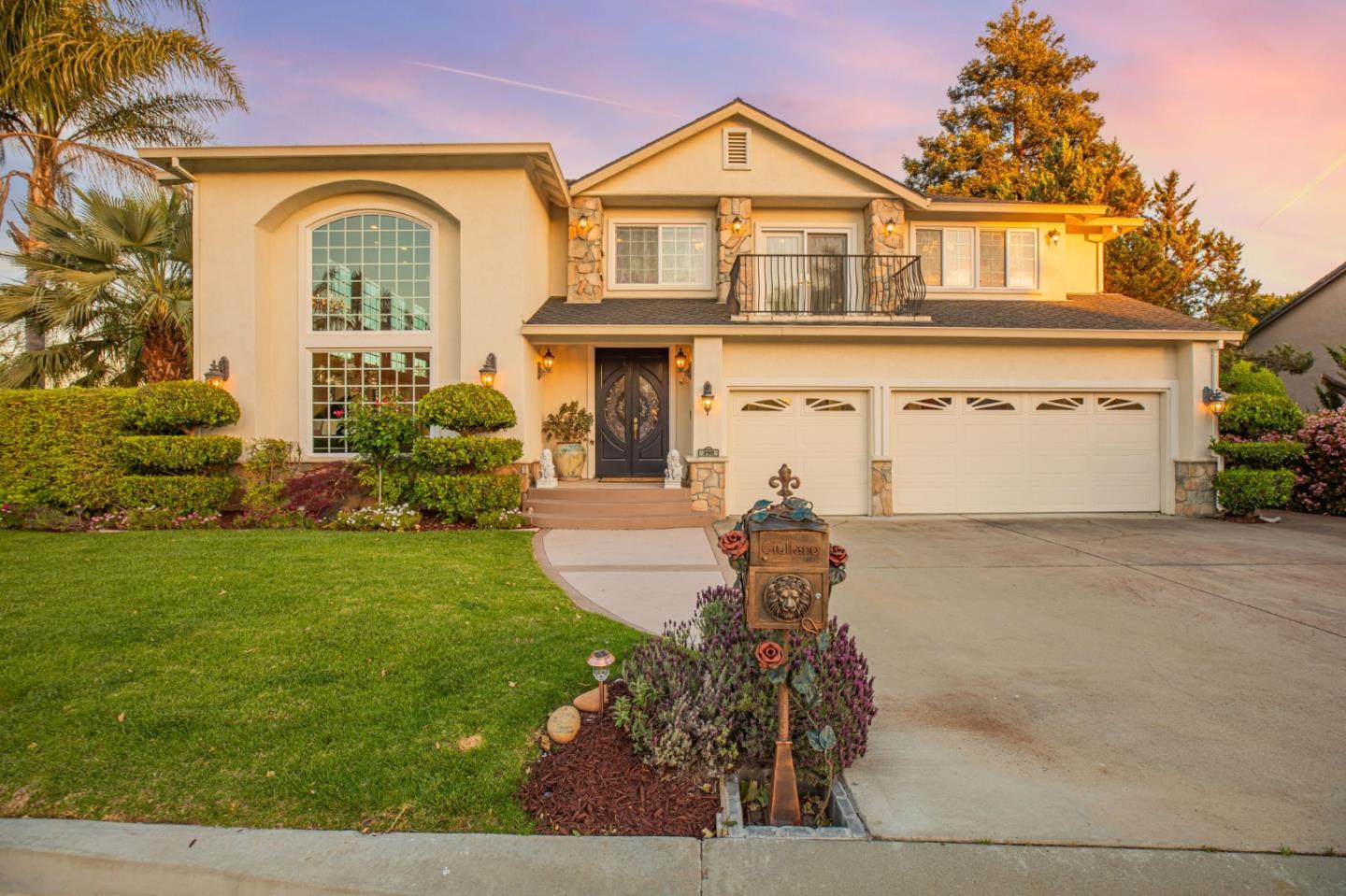 Detail Gallery Image 84 of 132 For 290 Bonnie Ln, Hollister,  CA 95023 - 4 Beds | 3 Baths