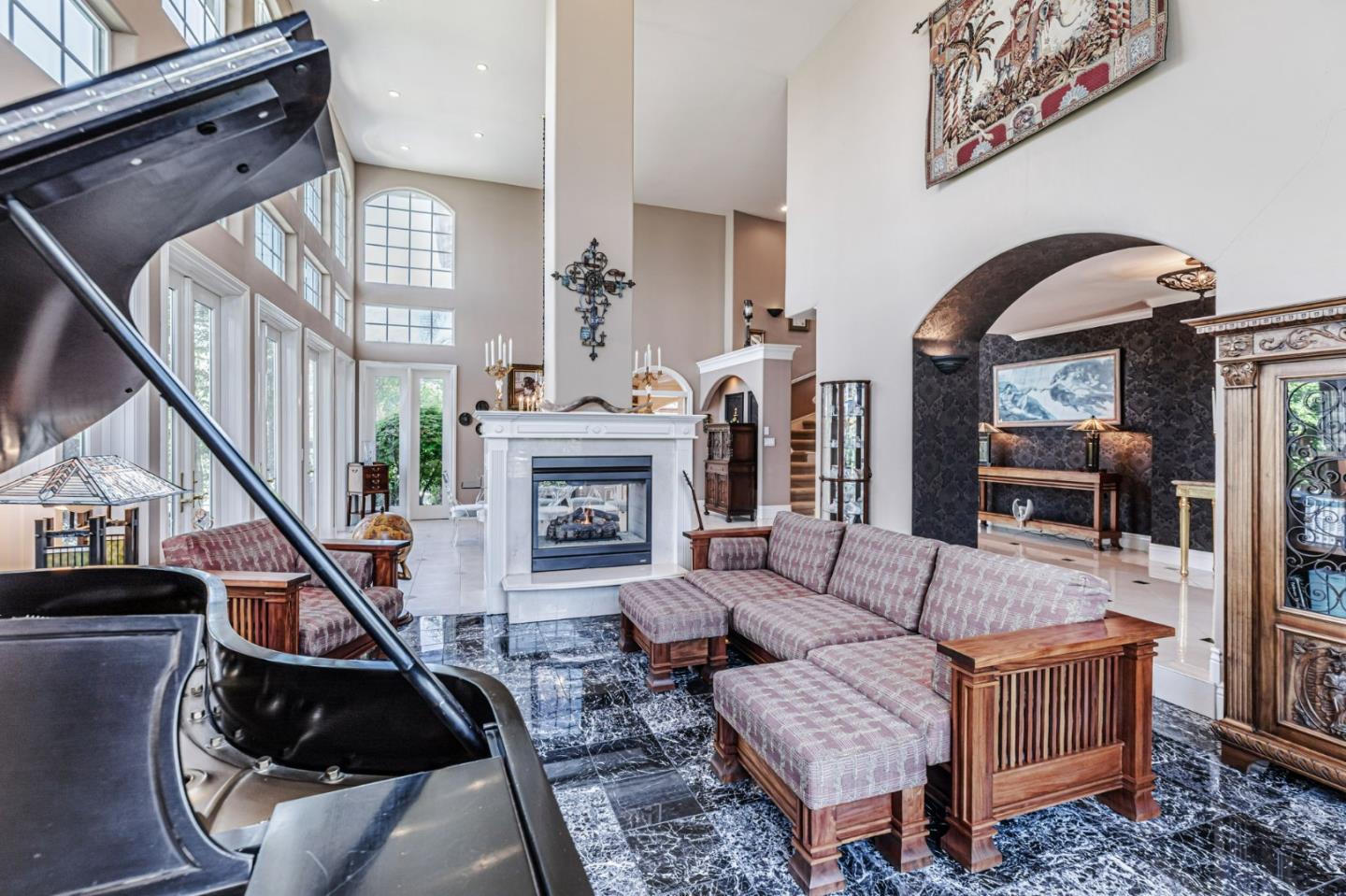 Detail Gallery Image 9 of 132 For 290 Bonnie Ln, Hollister,  CA 95023 - 4 Beds | 3 Baths