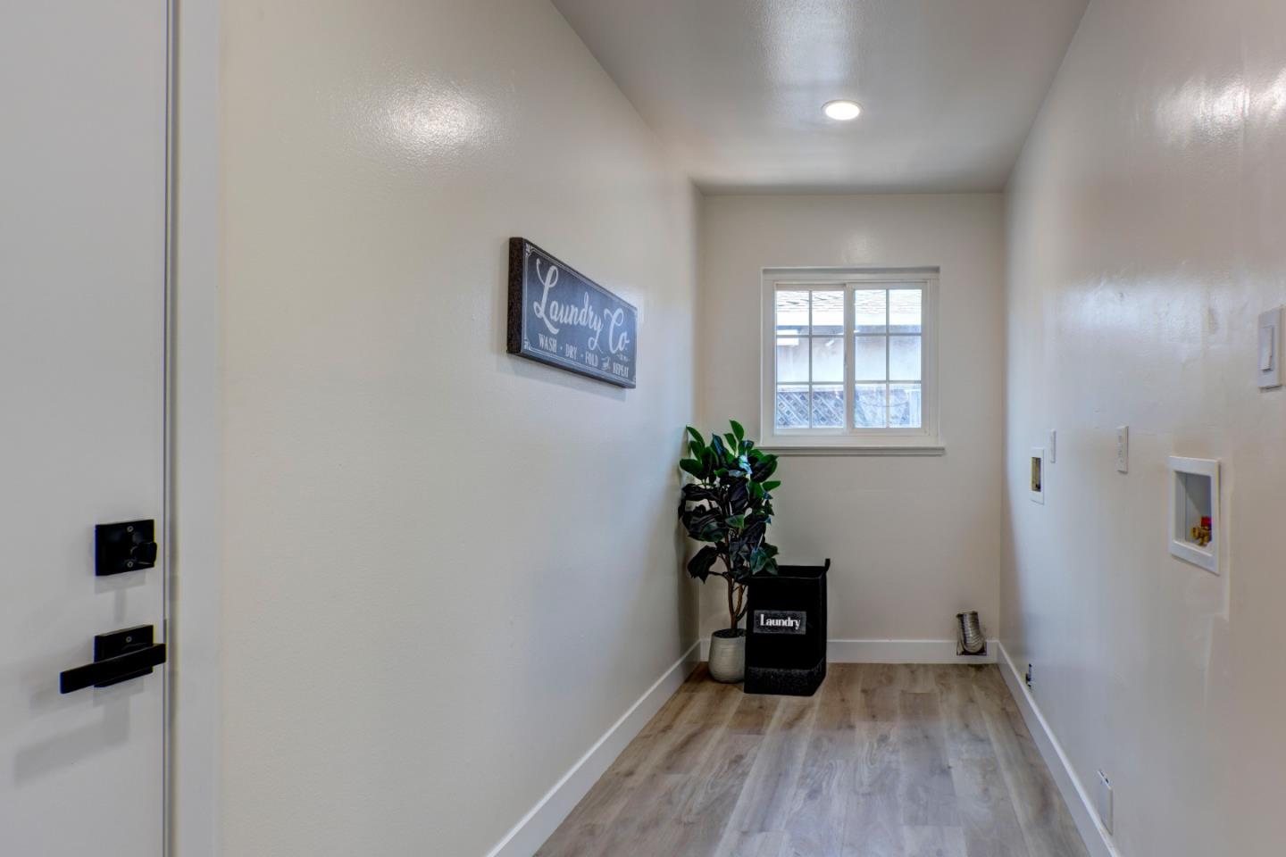 Detail Gallery Image 25 of 30 For 2598 Meridian Ave, San Jose,  CA 95124 - 3 Beds | 2 Baths