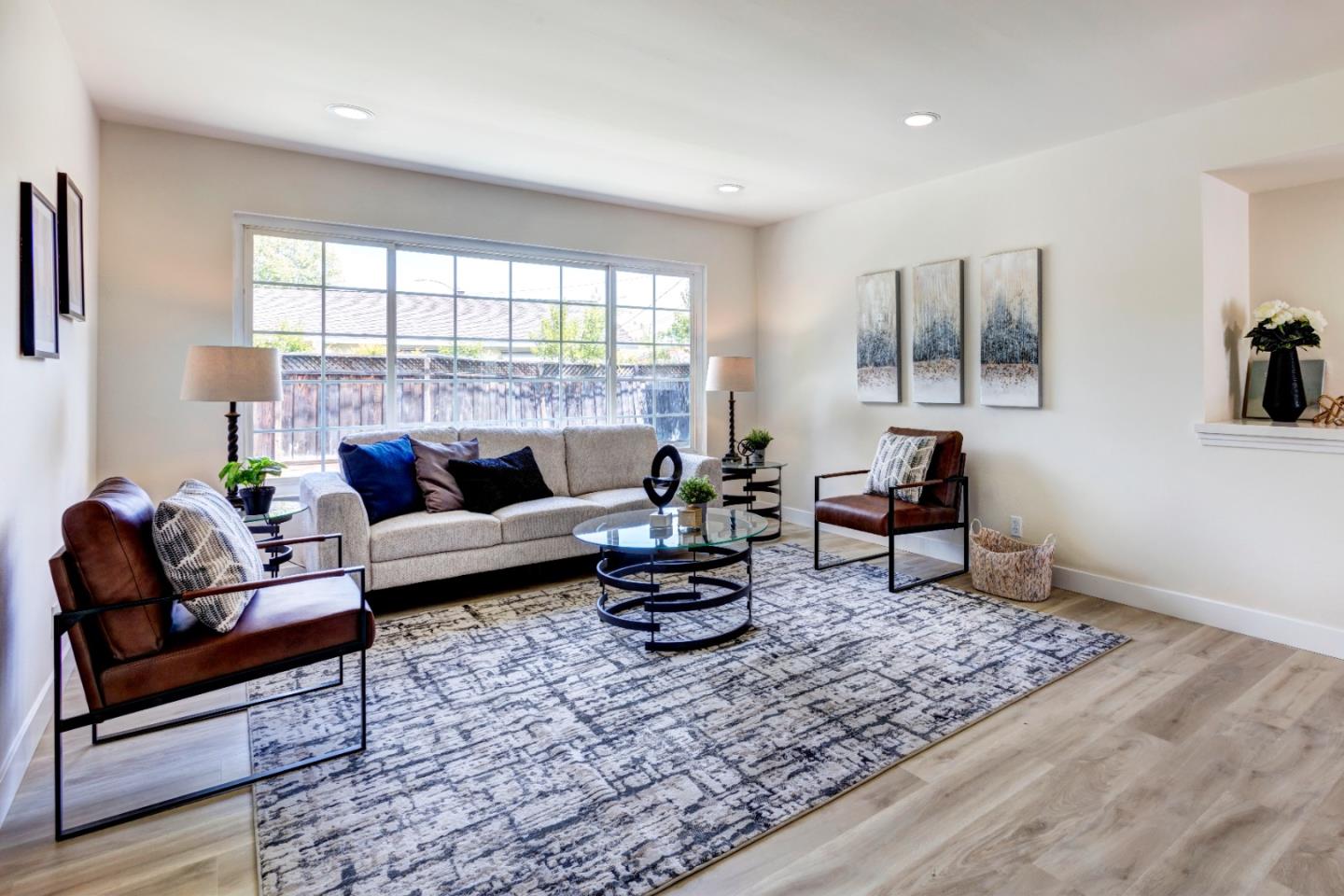 Detail Gallery Image 5 of 30 For 2598 Meridian Ave, San Jose,  CA 95124 - 3 Beds | 2 Baths