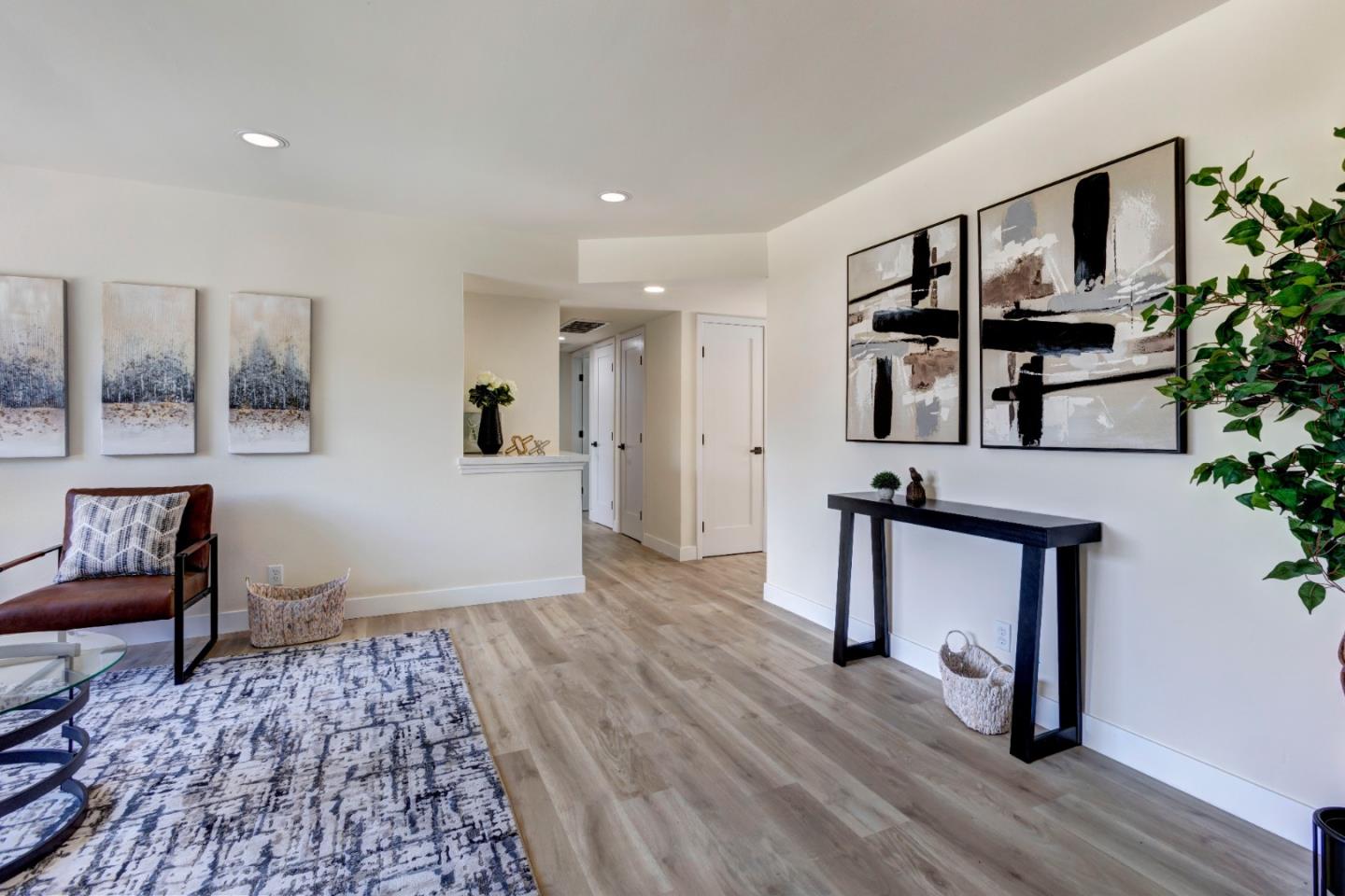 Detail Gallery Image 8 of 30 For 2598 Meridian Ave, San Jose,  CA 95124 - 3 Beds | 2 Baths