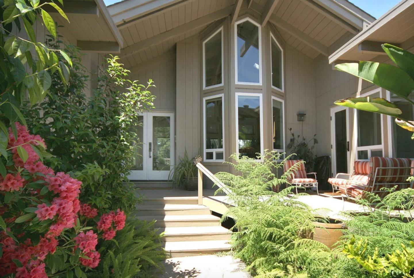 Detail Gallery Image 2 of 46 For 503 Saint Andrews Dr, Aptos,  CA 95003 - 3 Beds | 2 Baths