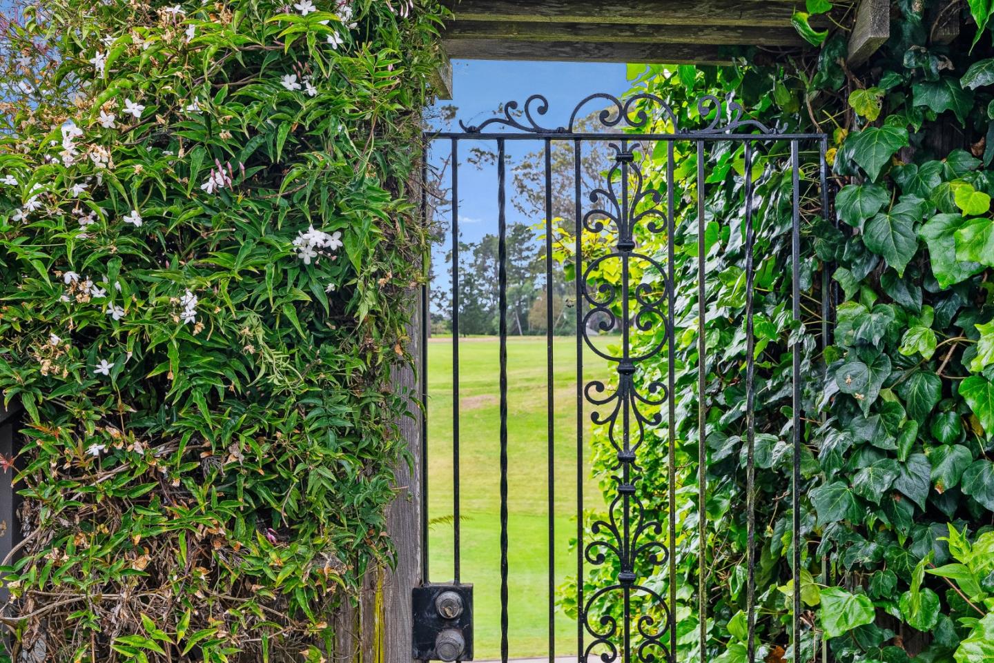 Detail Gallery Image 28 of 46 For 503 Saint Andrews Dr, Aptos,  CA 95003 - 3 Beds | 2 Baths