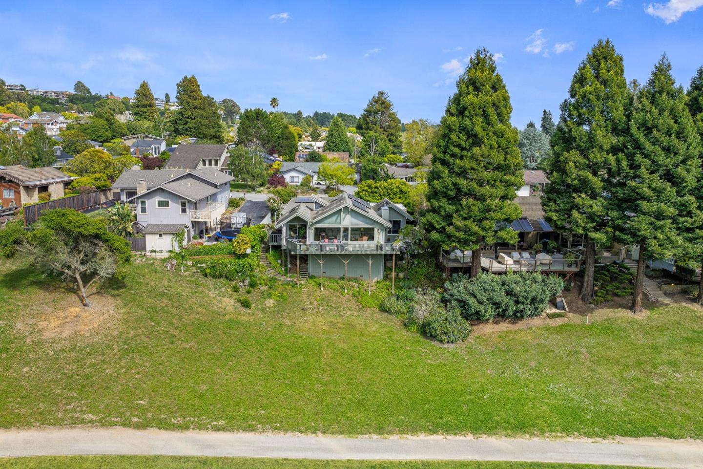 Detail Gallery Image 39 of 46 For 503 Saint Andrews Dr, Aptos,  CA 95003 - 3 Beds | 2 Baths
