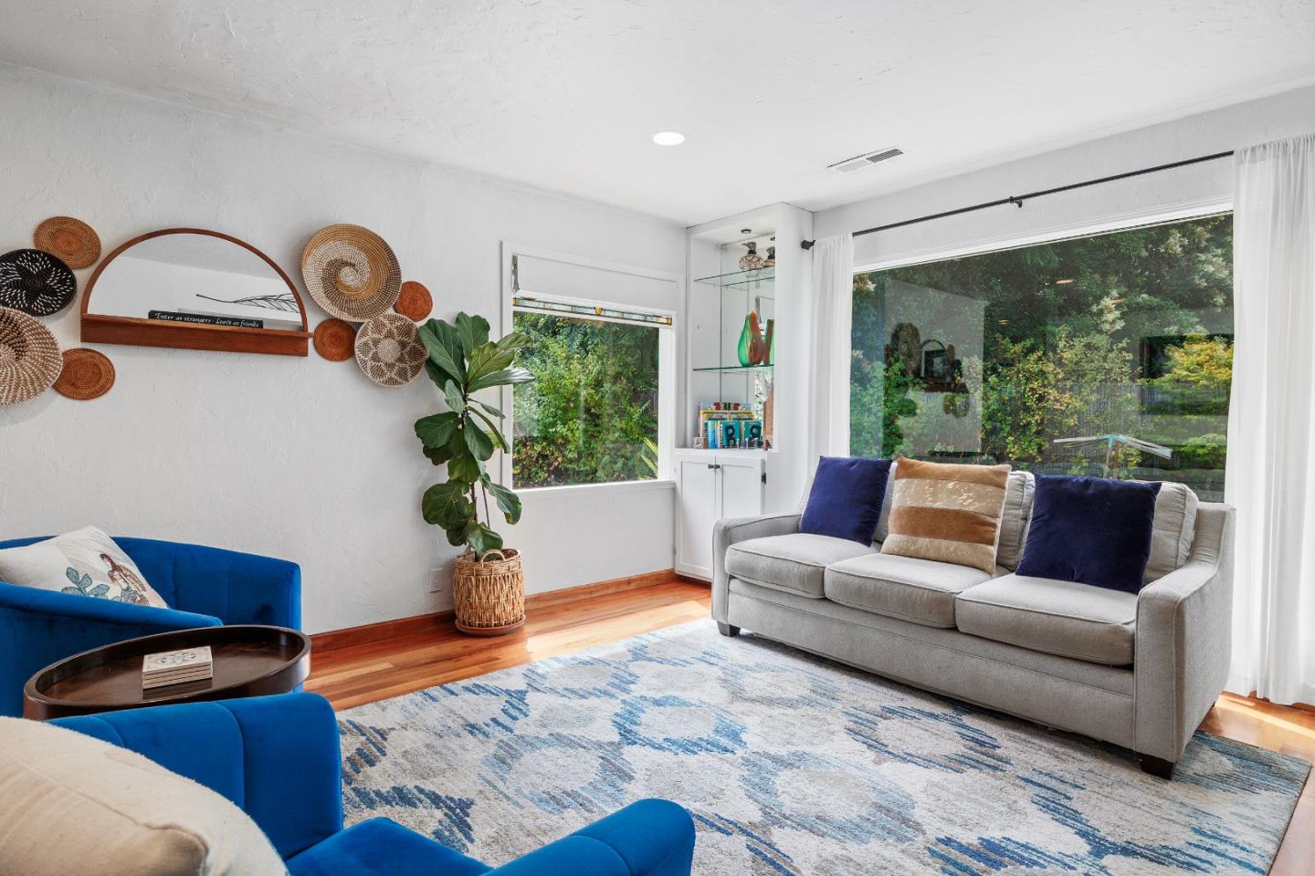 Detail Gallery Image 11 of 77 For 3625 N Main St, Soquel,  CA 95073 - 4 Beds | 4 Baths