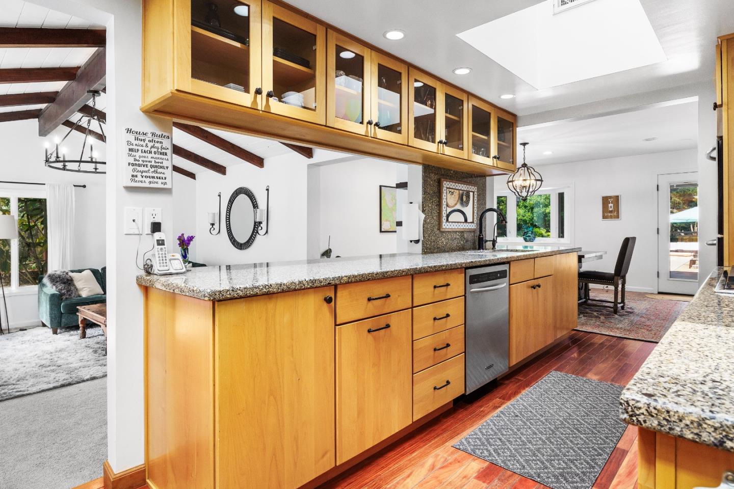 Detail Gallery Image 13 of 77 For 3625 N Main St, Soquel,  CA 95073 - 4 Beds | 4 Baths