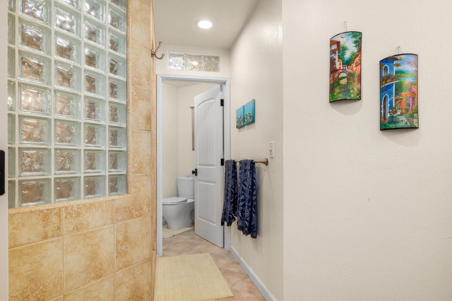 Detail Gallery Image 23 of 77 For 3625 N Main St, Soquel,  CA 95073 - 4 Beds | 4 Baths