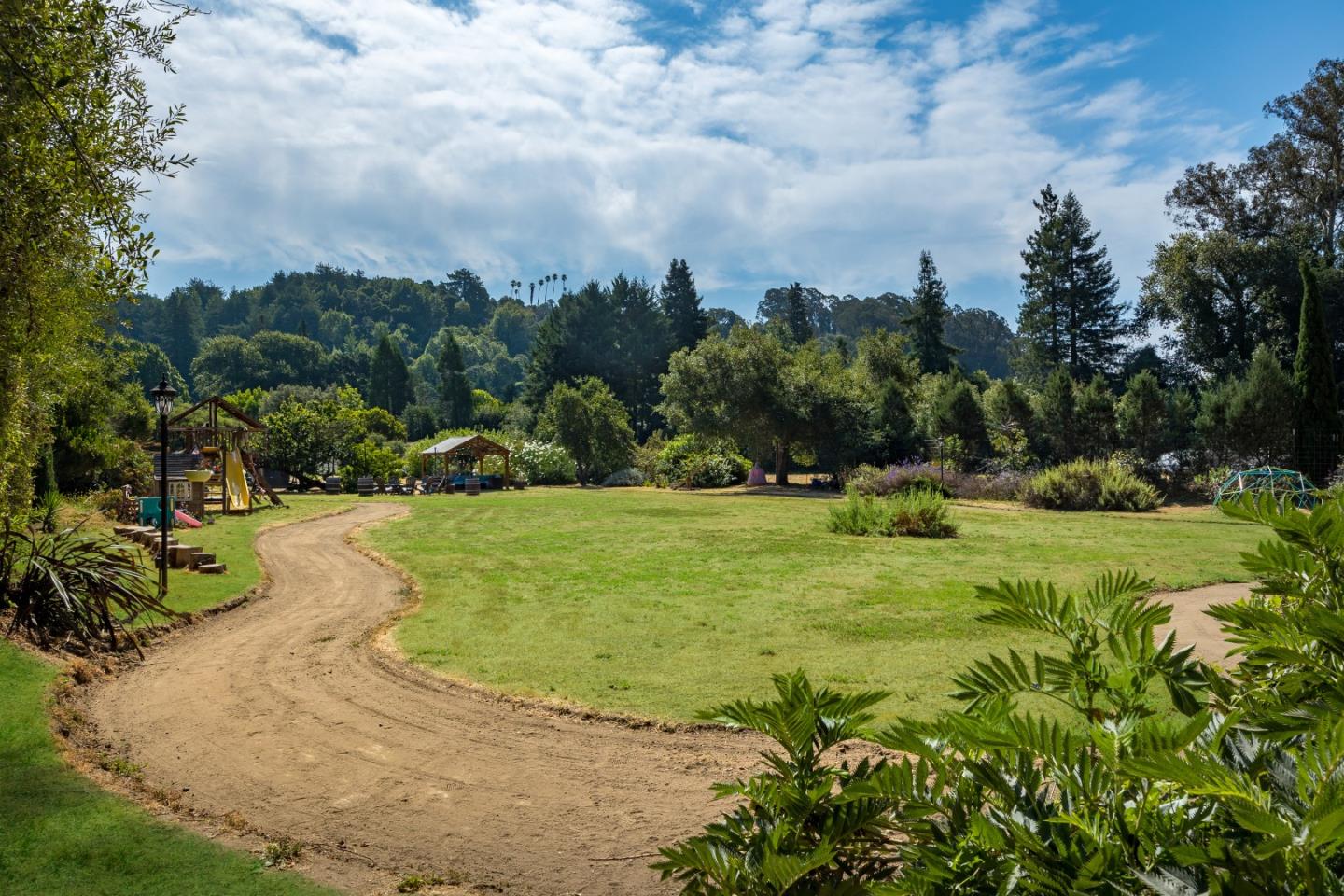 Detail Gallery Image 73 of 77 For 3625 N Main St, Soquel,  CA 95073 - 4 Beds | 4 Baths