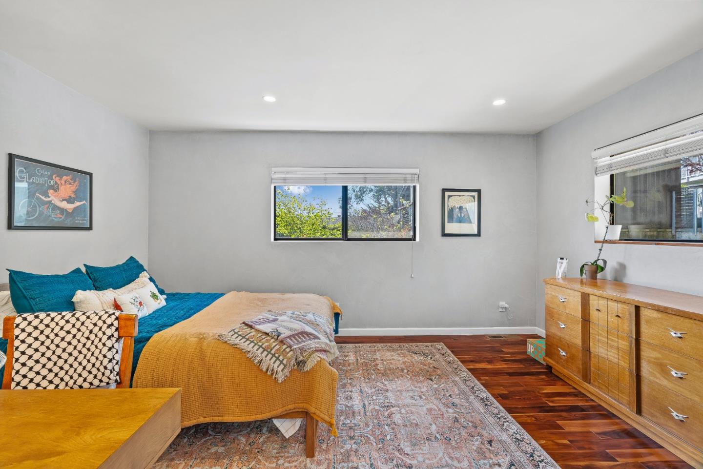 Detail Gallery Image 10 of 58 For 530 Santa Marguarita Dr, Aptos,  CA 95003 - 4 Beds | 2/1 Baths