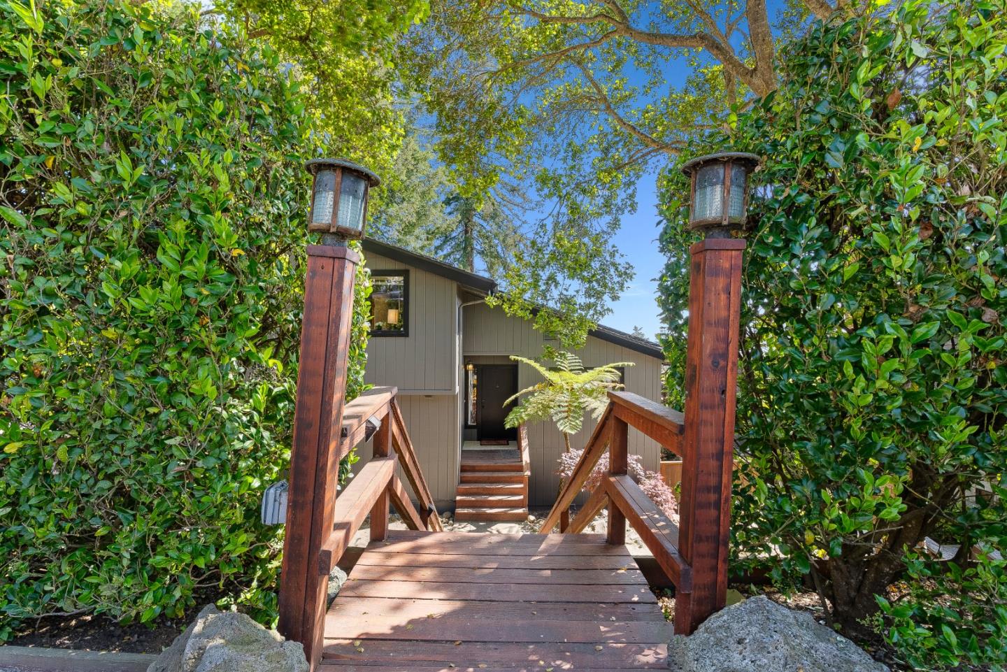 Detail Gallery Image 4 of 58 For 530 Santa Marguarita Dr, Aptos,  CA 95003 - 4 Beds | 2/1 Baths