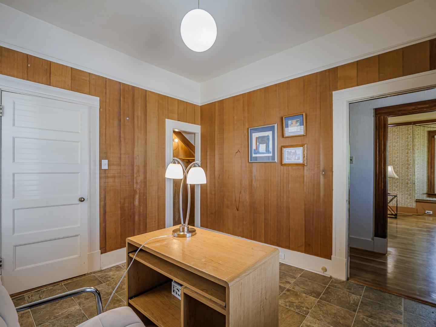 Detail Gallery Image 24 of 67 For 215 Trescony St, Santa Cruz,  CA 95060 - 6 Beds | 3 Baths