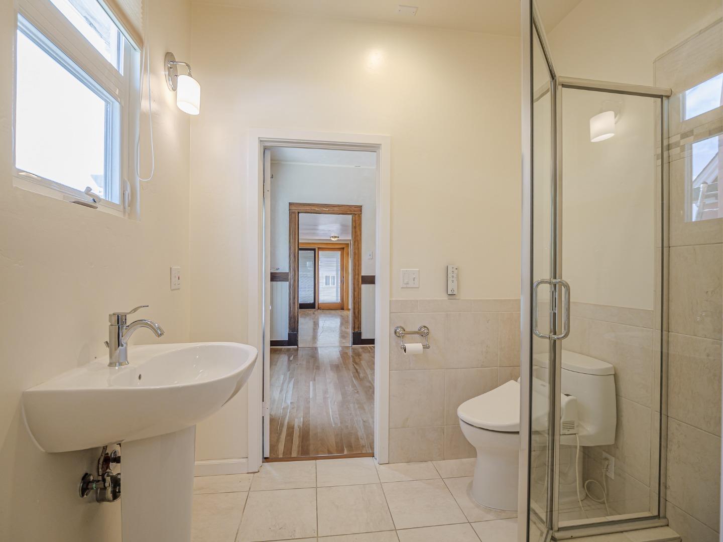 Detail Gallery Image 26 of 67 For 215 Trescony St, Santa Cruz,  CA 95060 - 6 Beds | 3 Baths