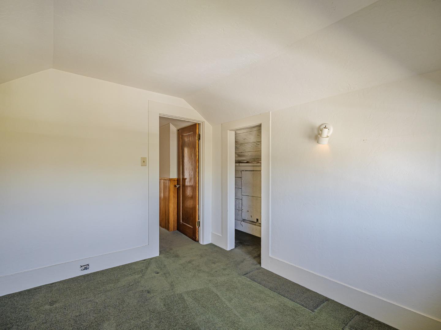 Detail Gallery Image 40 of 67 For 215 Trescony St, Santa Cruz,  CA 95060 - 6 Beds | 3 Baths
