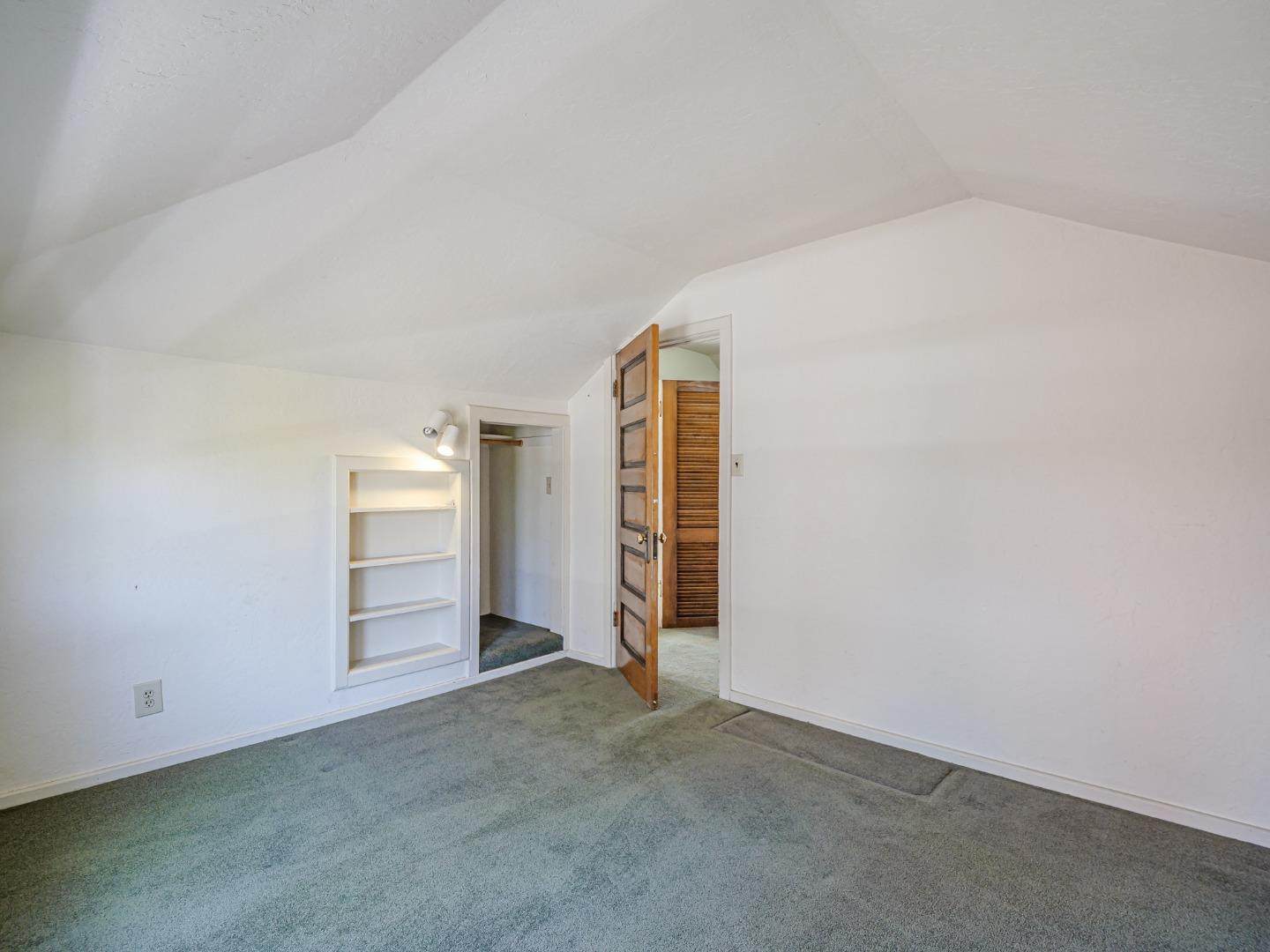 Detail Gallery Image 41 of 67 For 215 Trescony St, Santa Cruz,  CA 95060 - 6 Beds | 3 Baths