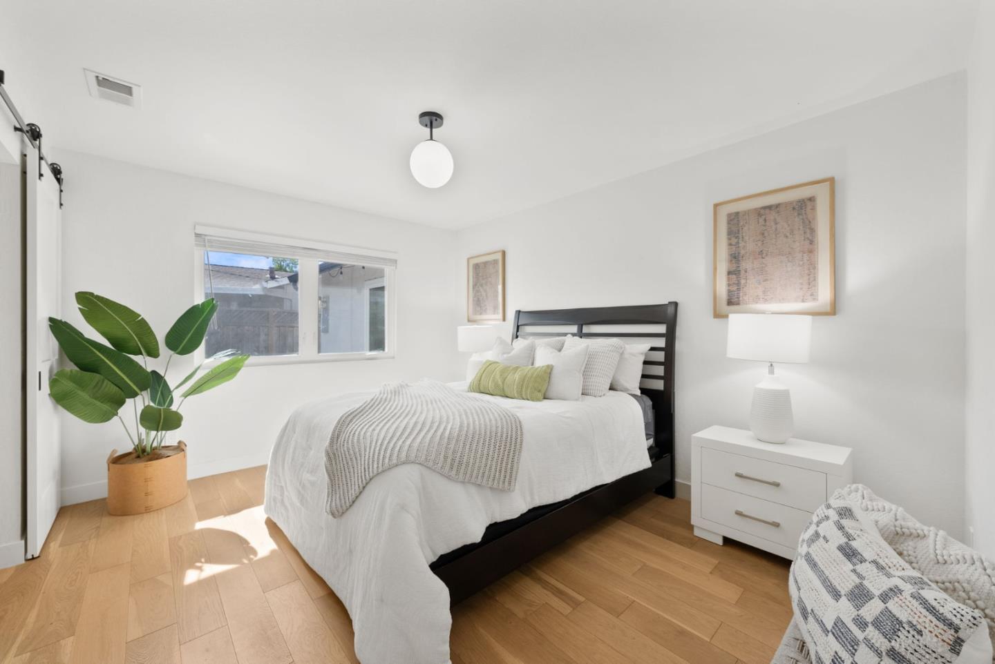 Detail Gallery Image 16 of 41 For 1370 Lansing Ave, San Jose,  CA 95118 - 3 Beds | 2 Baths