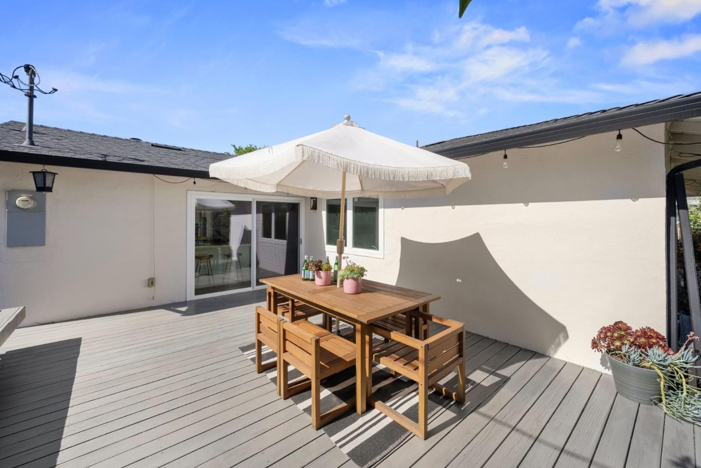 Detail Gallery Image 30 of 41 For 1370 Lansing Ave, San Jose,  CA 95118 - 3 Beds | 2 Baths