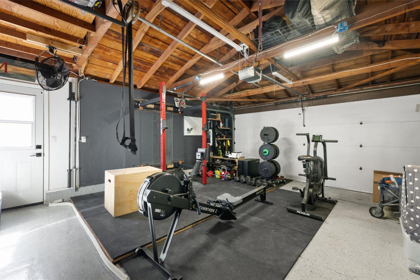 Detail Gallery Image 38 of 41 For 1370 Lansing Ave, San Jose,  CA 95118 - 3 Beds | 2 Baths