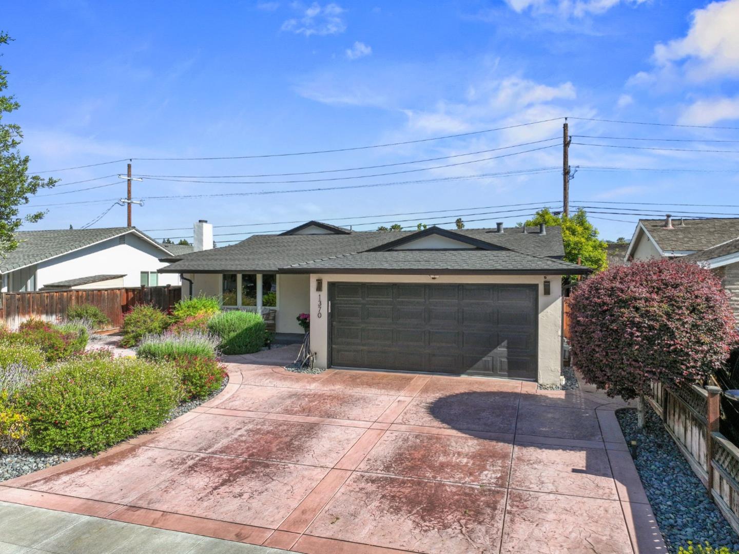 Detail Gallery Image 6 of 41 For 1370 Lansing Ave, San Jose,  CA 95118 - 3 Beds | 2 Baths
