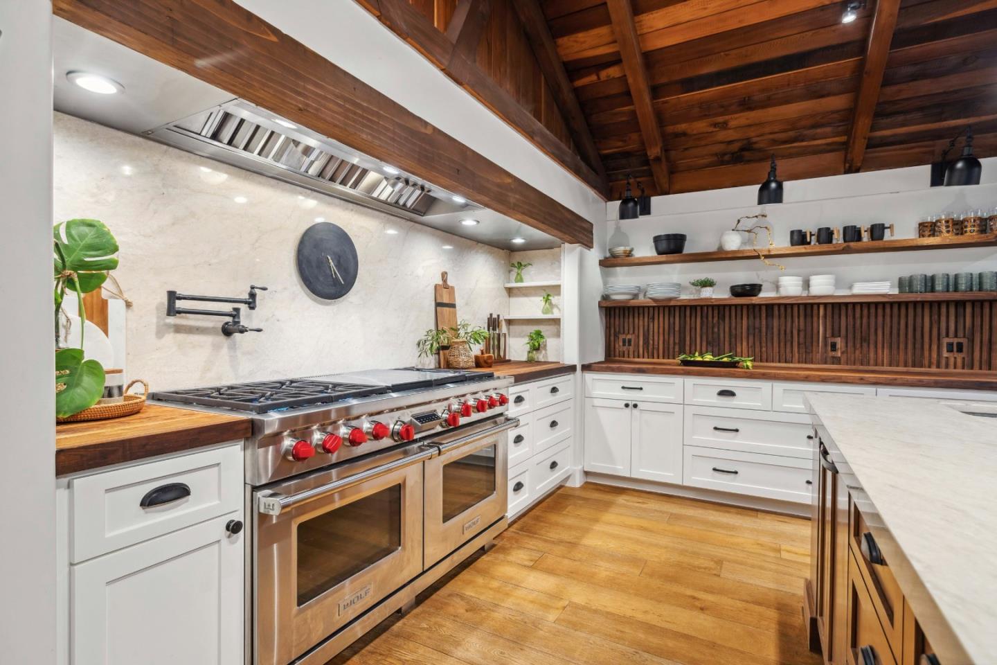 Detail Gallery Image 10 of 71 For 1931 Gold Gulch Rd, Felton,  CA 95018 - 3 Beds | 3 Baths