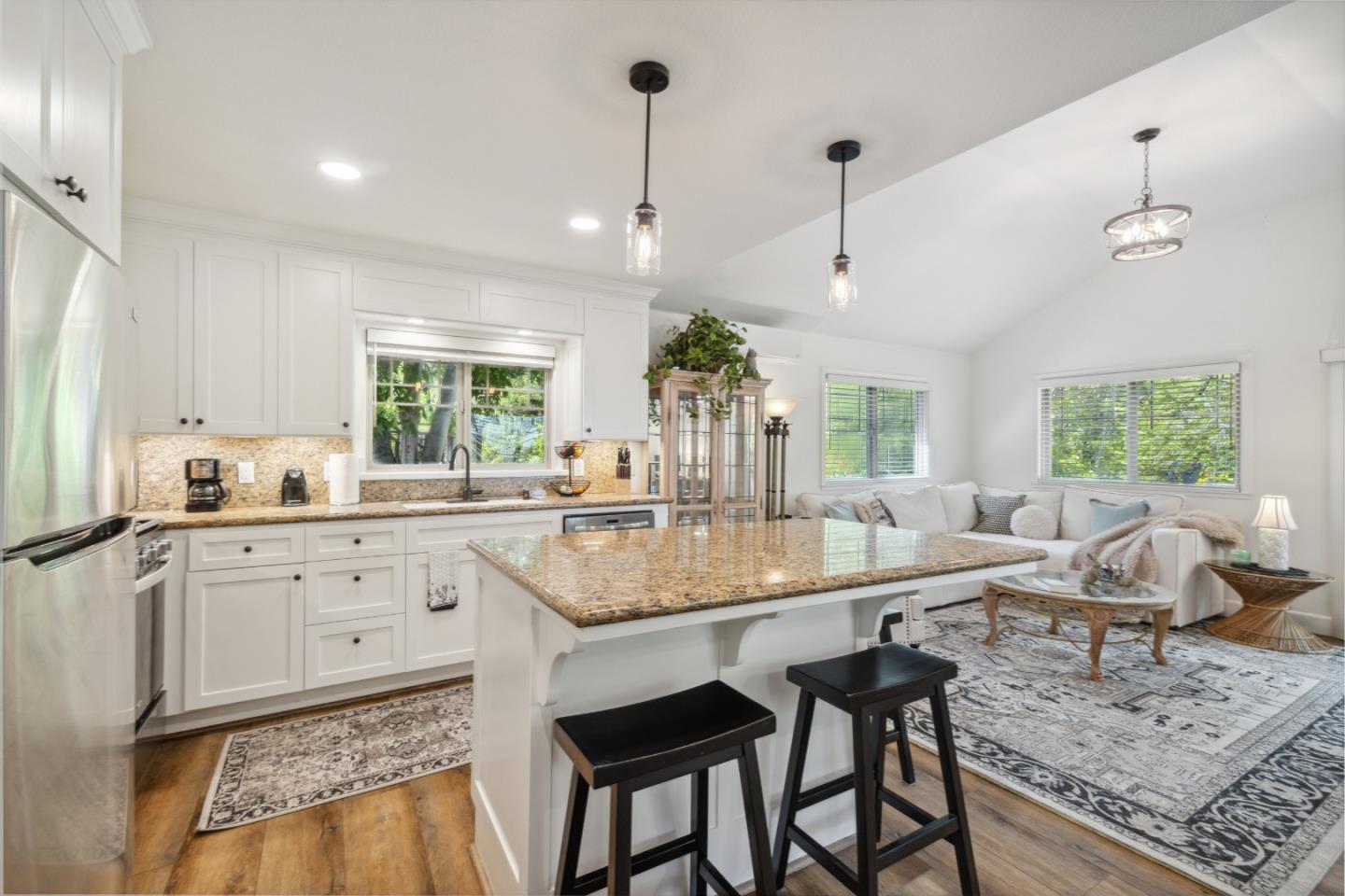 Detail Gallery Image 10 of 42 For 8055 Fernwood Ave, Ben Lomond,  CA 95005 - 2 Beds | 1 Baths