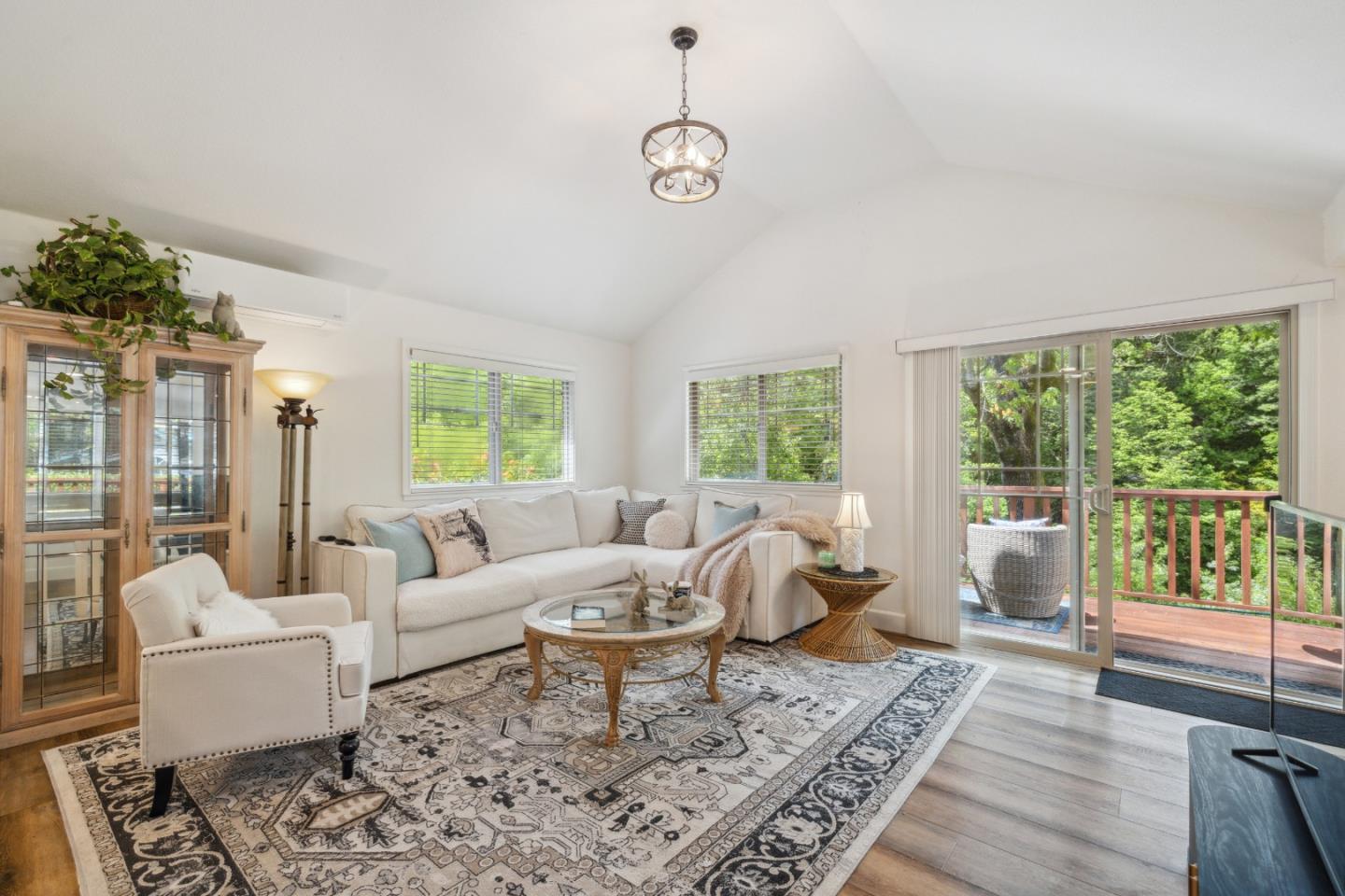 Detail Gallery Image 6 of 42 For 8055 Fernwood Ave, Ben Lomond,  CA 95005 - 2 Beds | 1 Baths