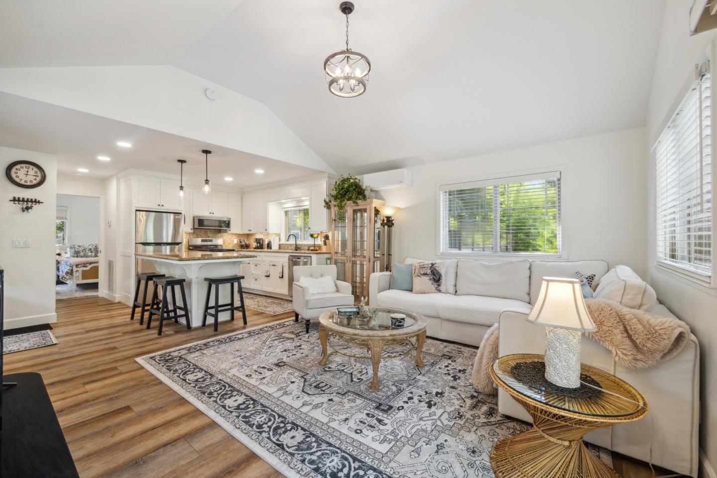 Detail Gallery Image 9 of 42 For 8055 Fernwood Ave, Ben Lomond,  CA 95005 - 2 Beds | 1 Baths