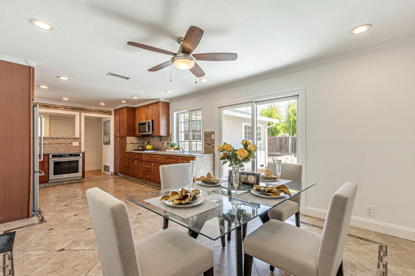 Detail Gallery Image 13 of 46 For 602 Azule Ave, San Jose,  CA 95123 - 4 Beds | 2 Baths