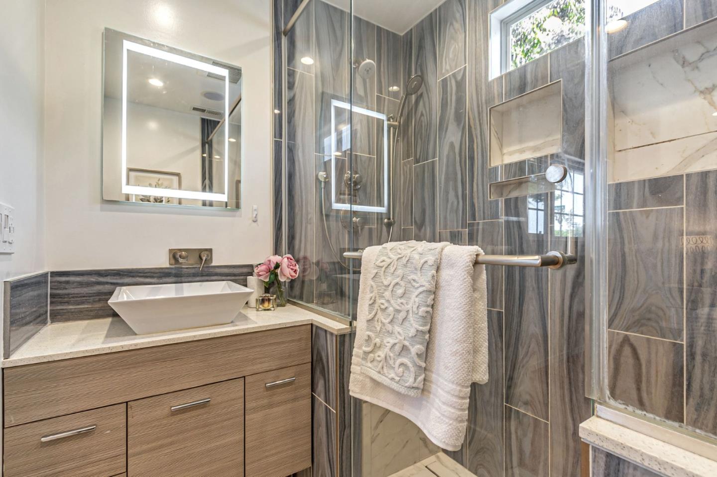 Detail Gallery Image 29 of 46 For 602 Azule Ave, San Jose,  CA 95123 - 4 Beds | 2 Baths