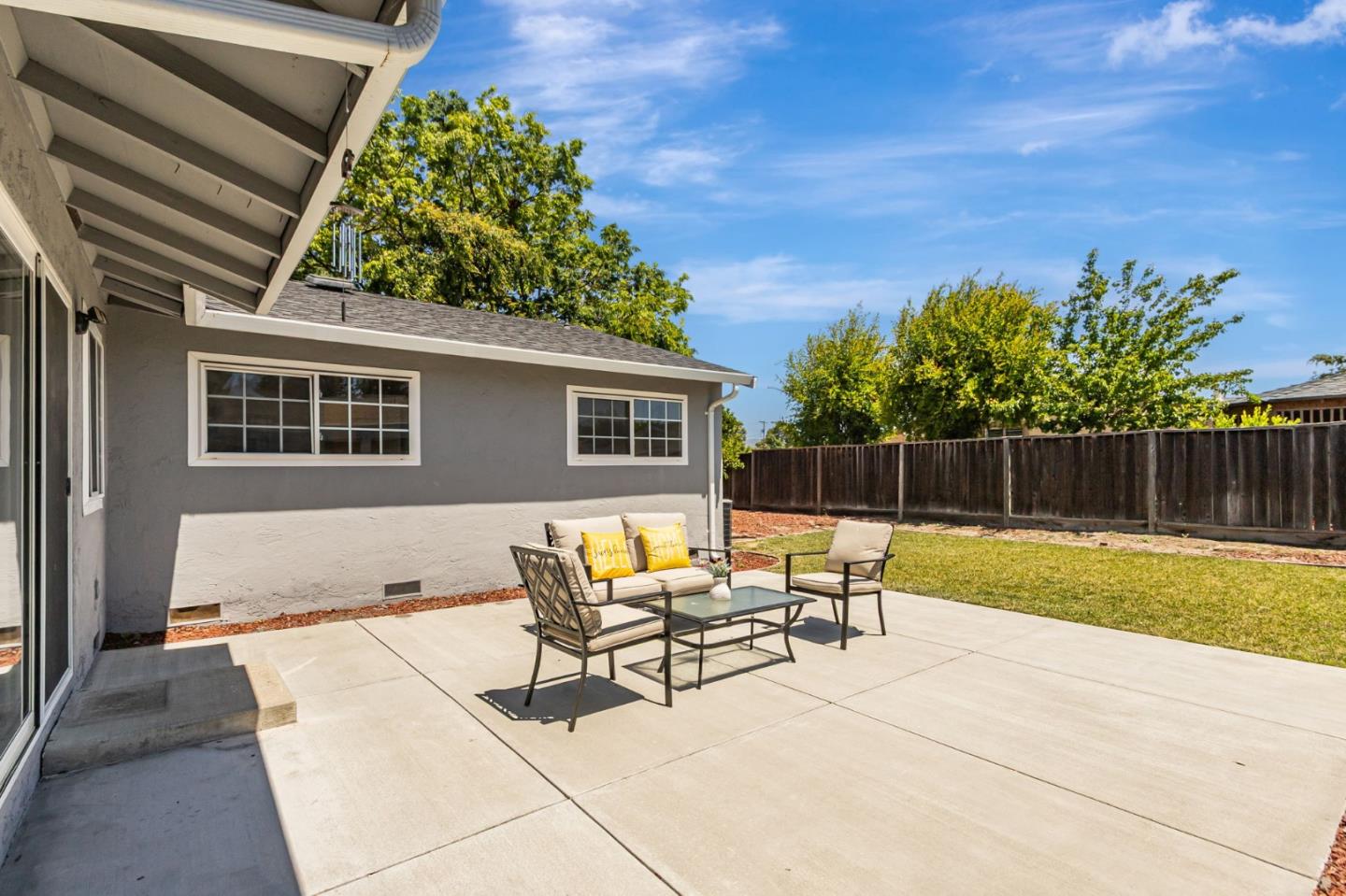 Detail Gallery Image 33 of 46 For 602 Azule Ave, San Jose,  CA 95123 - 4 Beds | 2 Baths