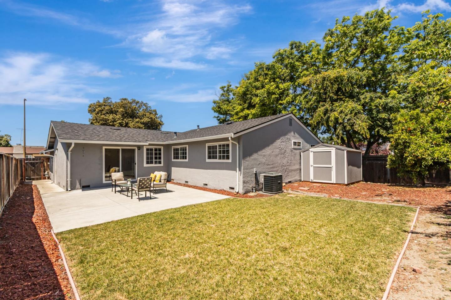 Detail Gallery Image 35 of 46 For 602 Azule Ave, San Jose,  CA 95123 - 4 Beds | 2 Baths