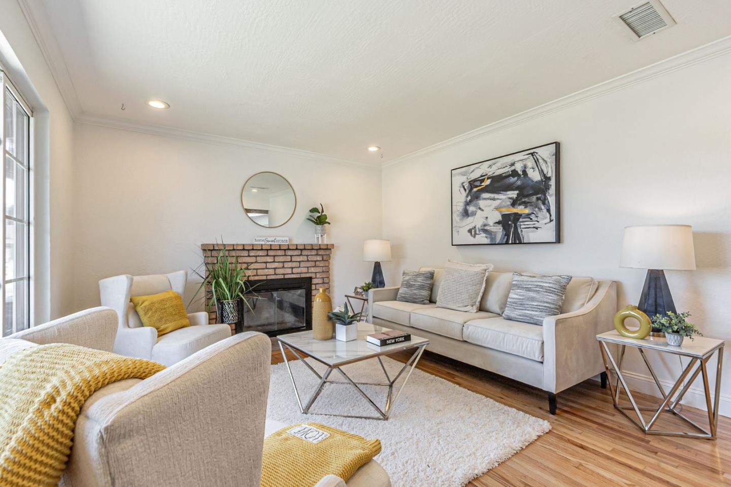 Detail Gallery Image 4 of 46 For 602 Azule Ave, San Jose,  CA 95123 - 4 Beds | 2 Baths