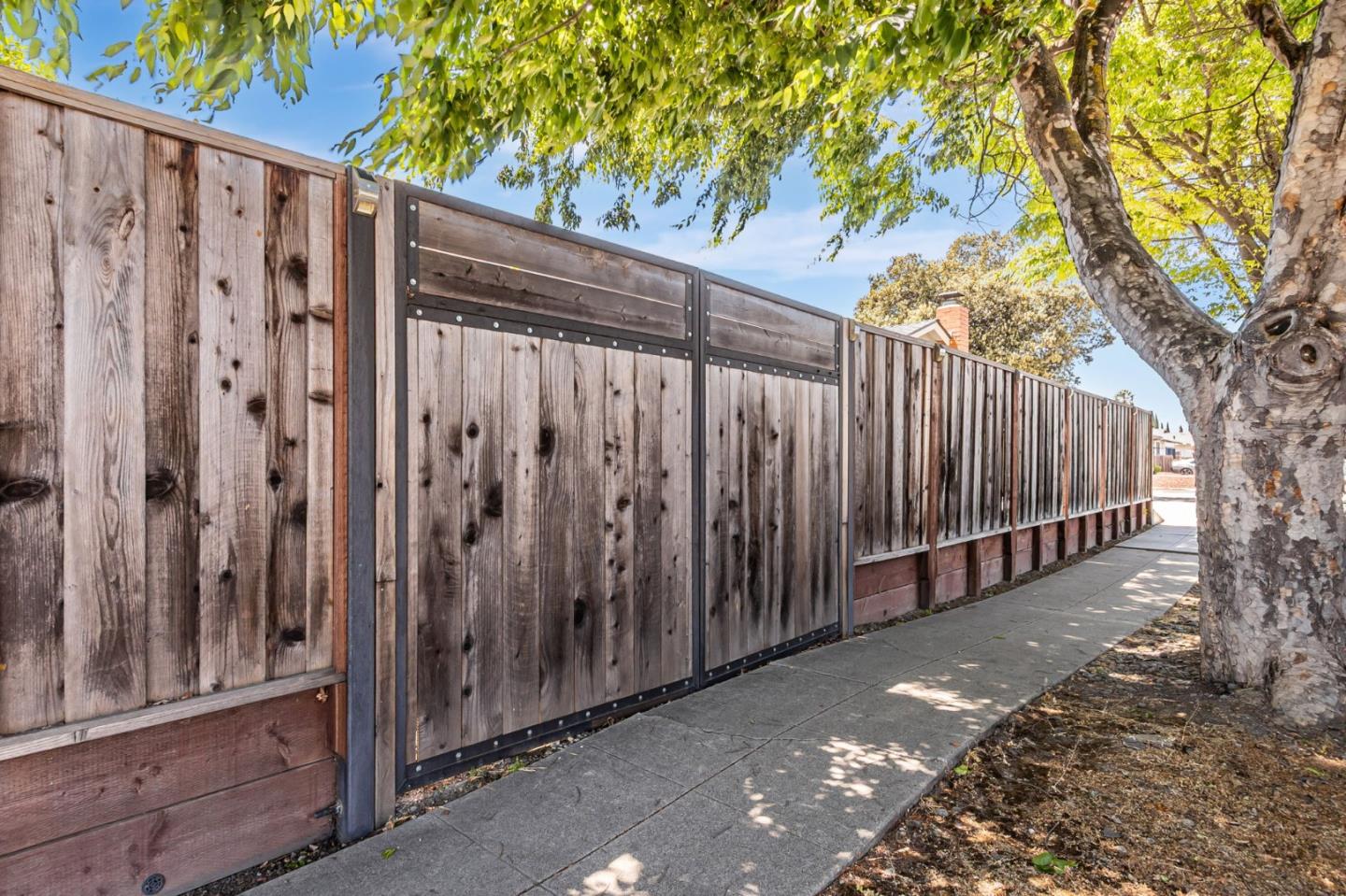 Detail Gallery Image 41 of 46 For 602 Azule Ave, San Jose,  CA 95123 - 4 Beds | 2 Baths