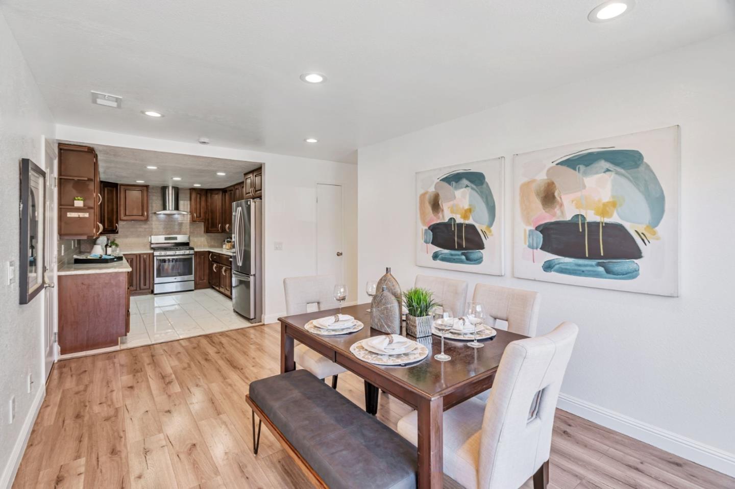 Detail Gallery Image 10 of 26 For 3915 Jerabek Ct, San Jose,  CA 95136 - 3 Beds | 2 Baths