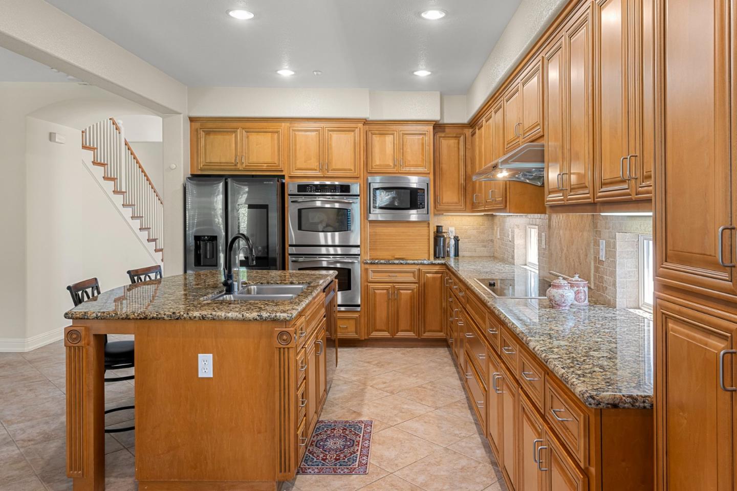 Detail Gallery Image 13 of 59 For 5871 Masoni Place, Gilroy,  CA 95020 - 4 Beds | 2/1 Baths