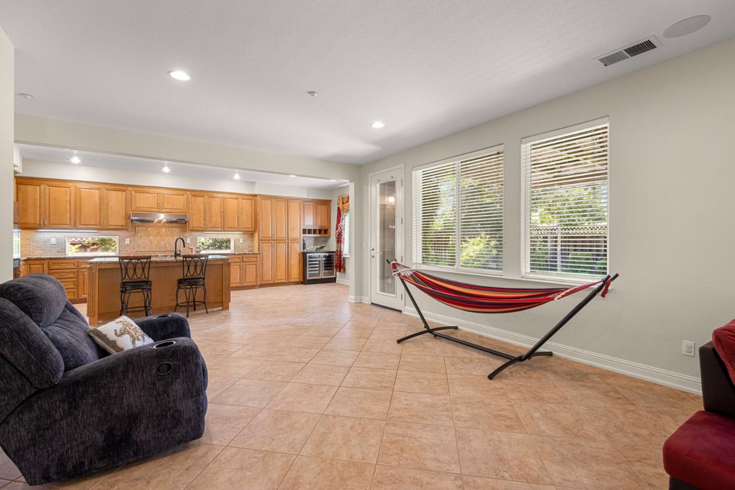 Detail Gallery Image 22 of 59 For 5871 Masoni Place, Gilroy,  CA 95020 - 4 Beds | 2/1 Baths