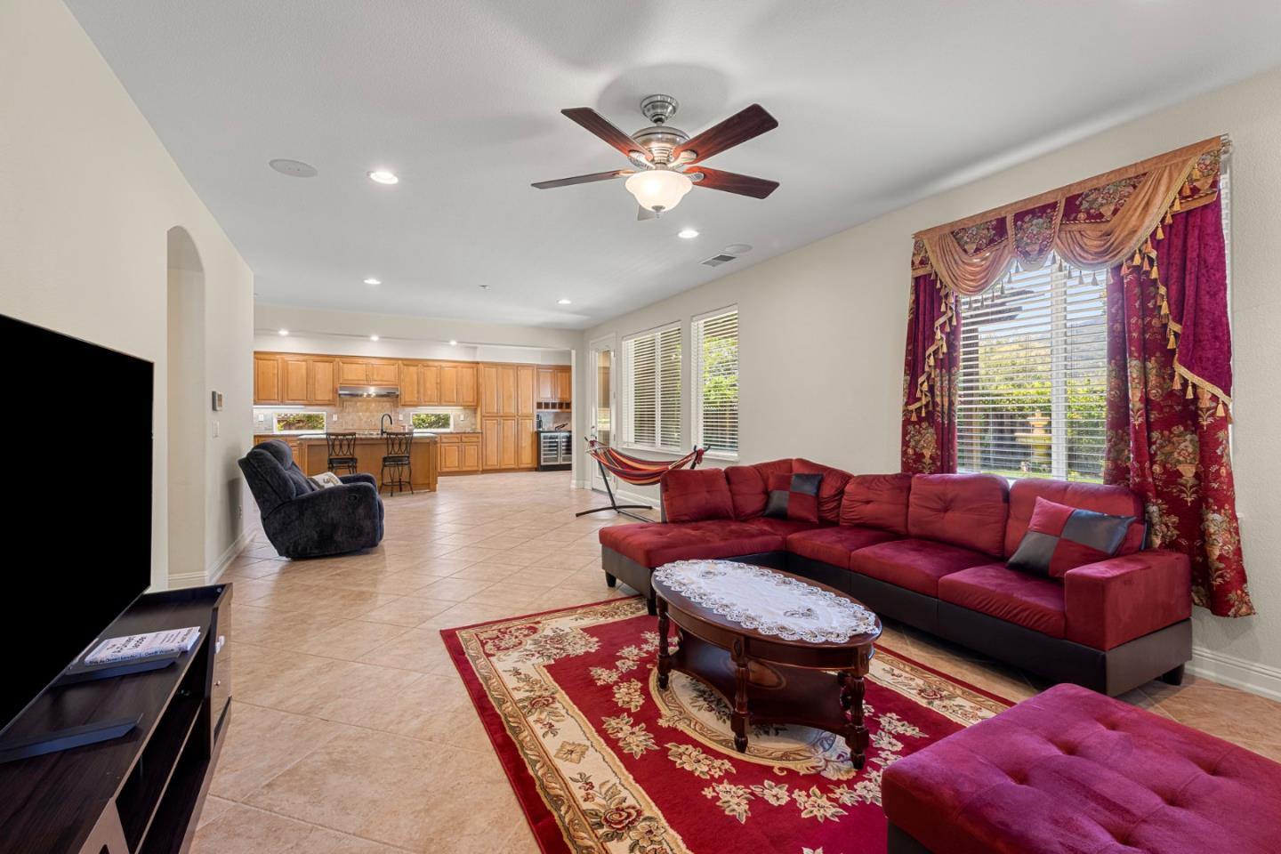 Detail Gallery Image 23 of 59 For 5871 Masoni Place, Gilroy,  CA 95020 - 4 Beds | 2/1 Baths