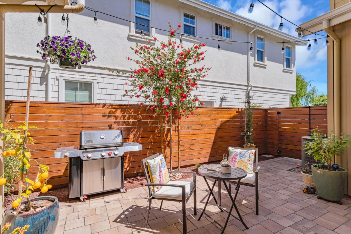 Detail Gallery Image 35 of 41 For 1020 Rodriguez St, Santa Cruz,  CA 95062 - 3 Beds | 2/1 Baths