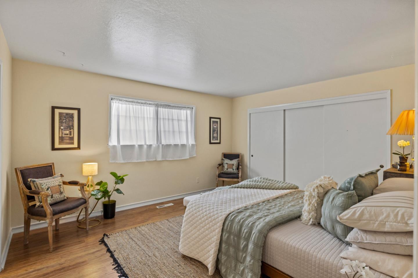 Detail Gallery Image 10 of 19 For 3155 Shuler Cir, Marina,  CA 93933 - 3 Beds | 2 Baths