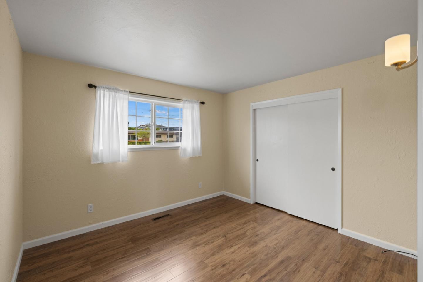 Detail Gallery Image 15 of 19 For 3155 Shuler Cir, Marina,  CA 93933 - 3 Beds | 2 Baths