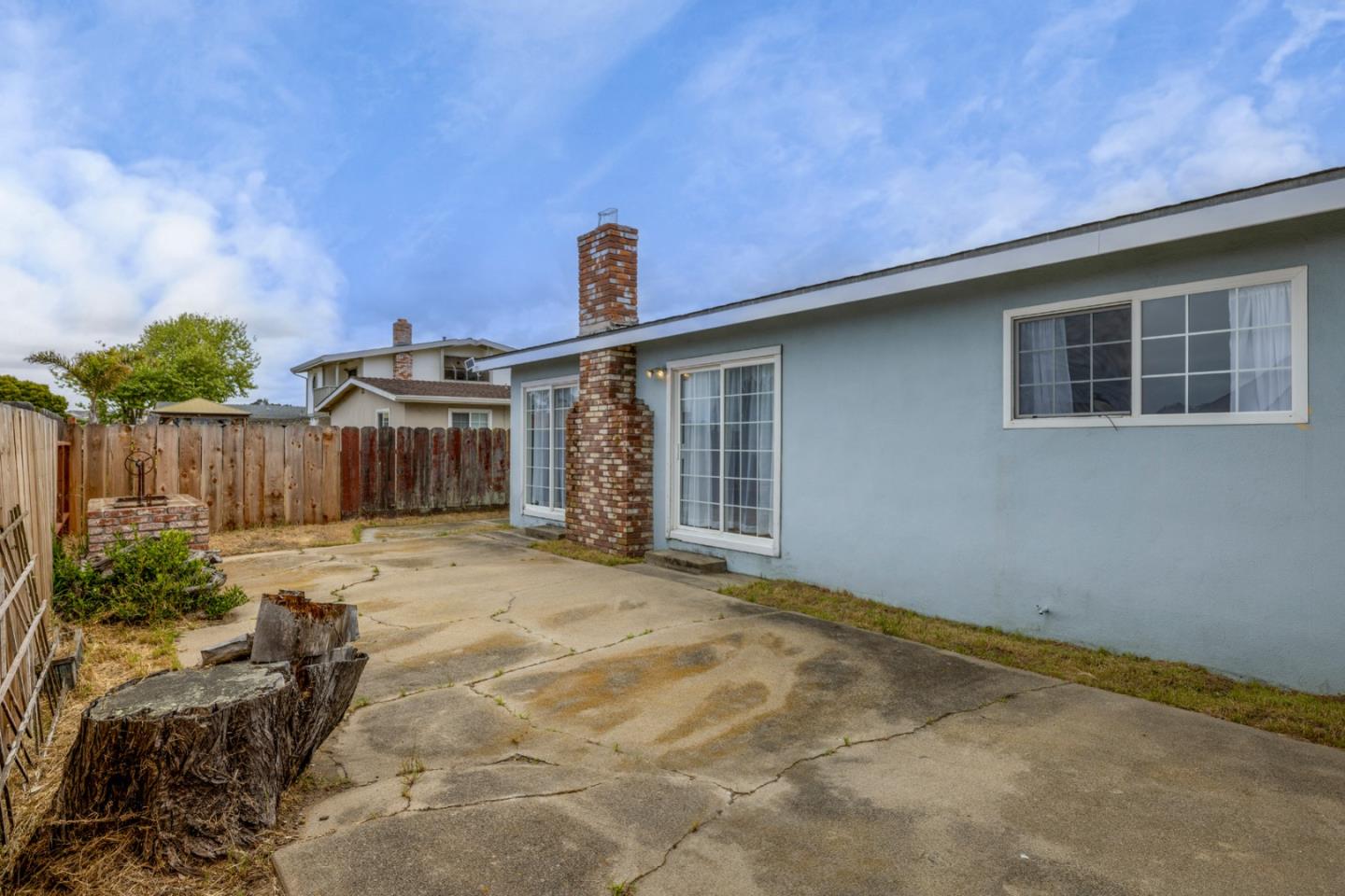 Detail Gallery Image 17 of 19 For 3155 Shuler Cir, Marina,  CA 93933 - 3 Beds | 2 Baths