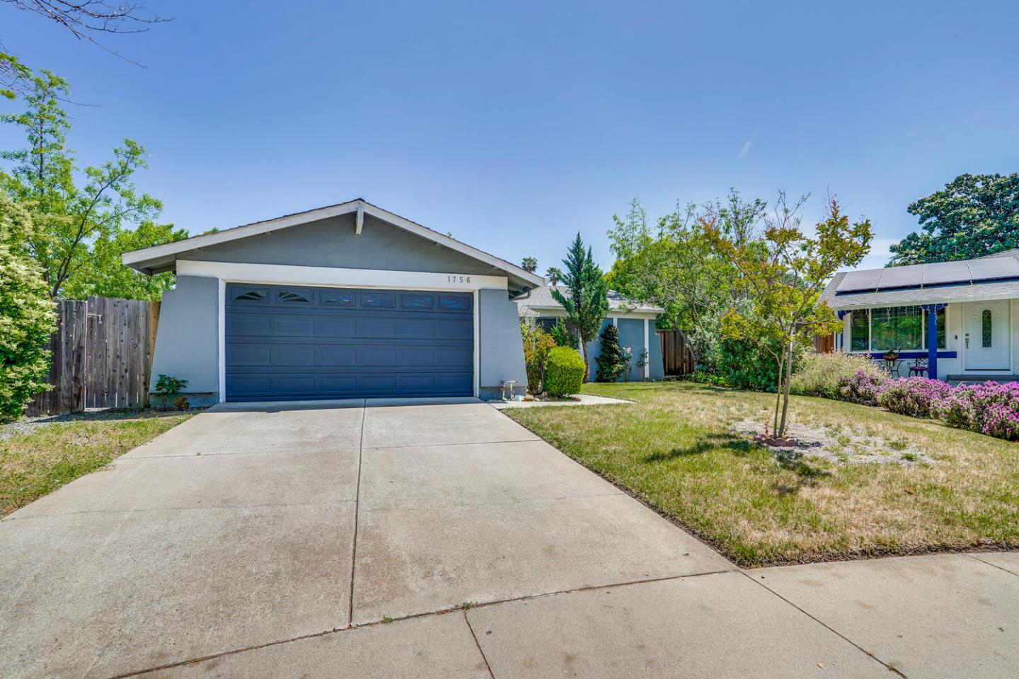 Detail Gallery Image 2 of 42 For 1756 Valhalla Ct, San Jose,  CA 95132 - 3 Beds | 2 Baths