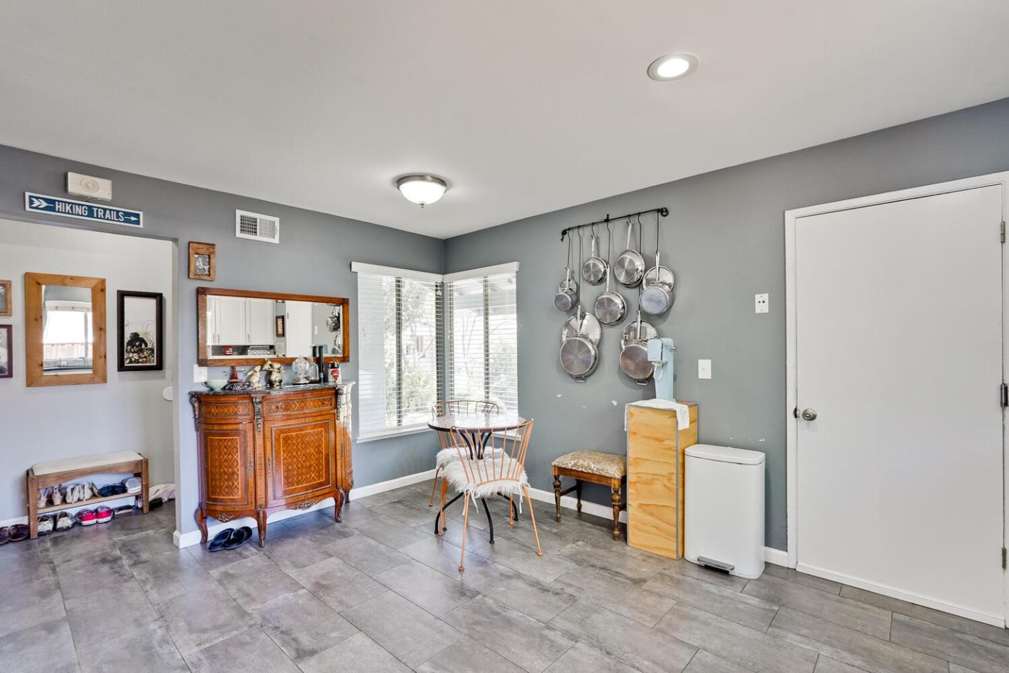 Detail Gallery Image 9 of 42 For 1756 Valhalla Ct, San Jose,  CA 95132 - 3 Beds | 2 Baths