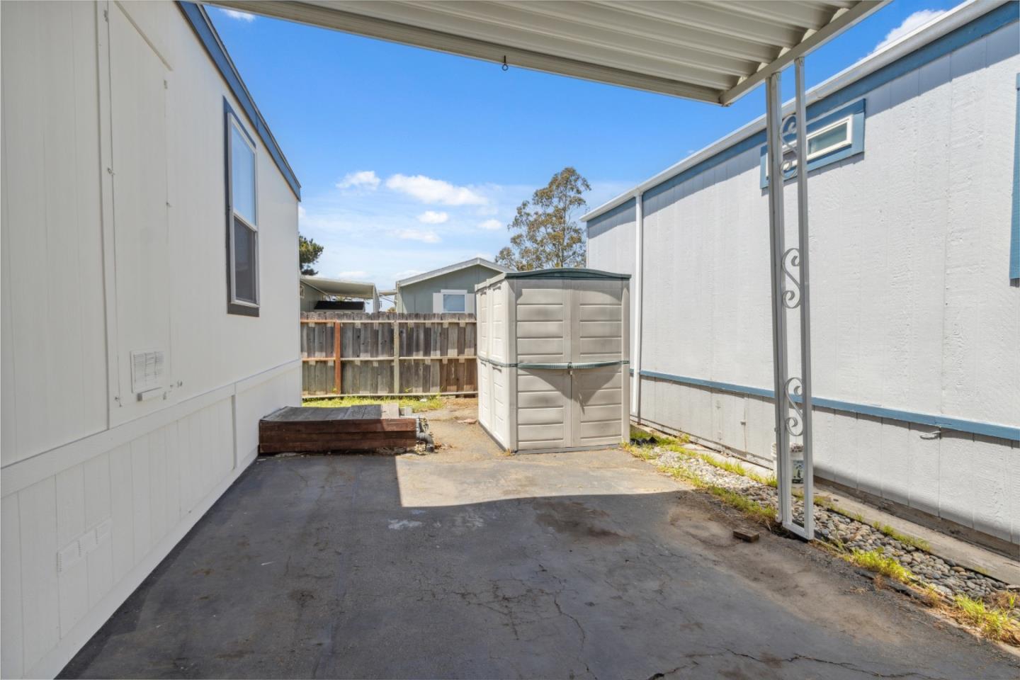 Detail Gallery Image 10 of 33 For 2565 Portola Dr #39,  Santa Cruz,  CA 95062 - 3 Beds | 2 Baths