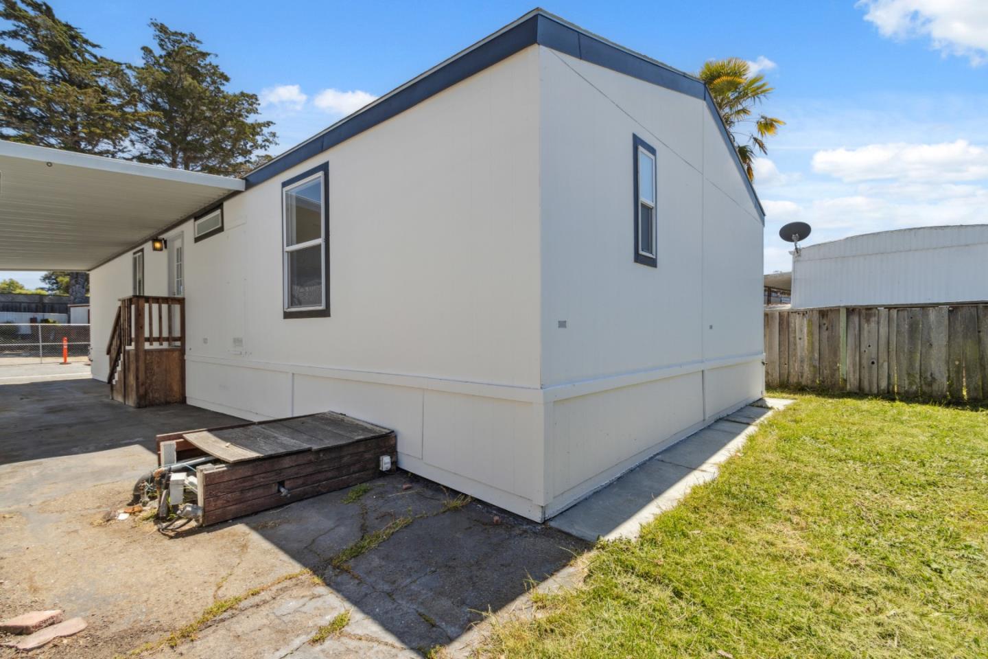 Detail Gallery Image 12 of 33 For 2565 Portola Dr #39,  Santa Cruz,  CA 95062 - 3 Beds | 2 Baths