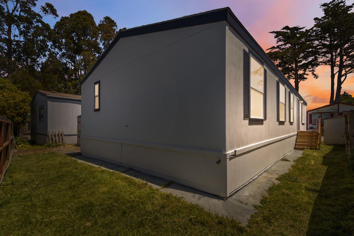 Detail Gallery Image 22 of 33 For 2565 Portola Dr #39,  Santa Cruz,  CA 95062 - 3 Beds | 2 Baths