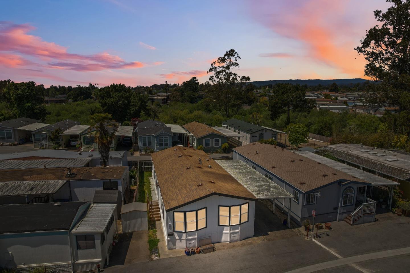 Detail Gallery Image 26 of 33 For 2565 Portola Dr #39,  Santa Cruz,  CA 95062 - 3 Beds | 2 Baths