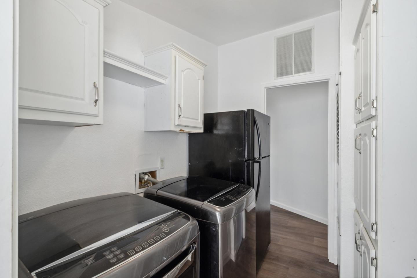 Detail Gallery Image 9 of 33 For 2565 Portola Dr #39,  Santa Cruz,  CA 95062 - 3 Beds | 2 Baths